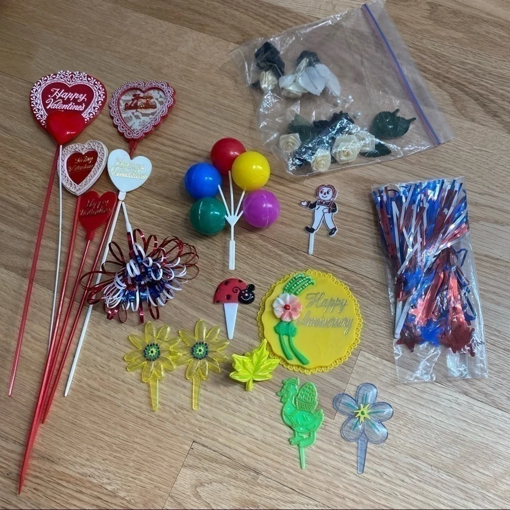 Vintage cake decorations